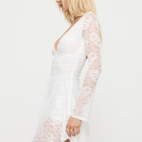 Nautia Lace Long Sleeve Romper White