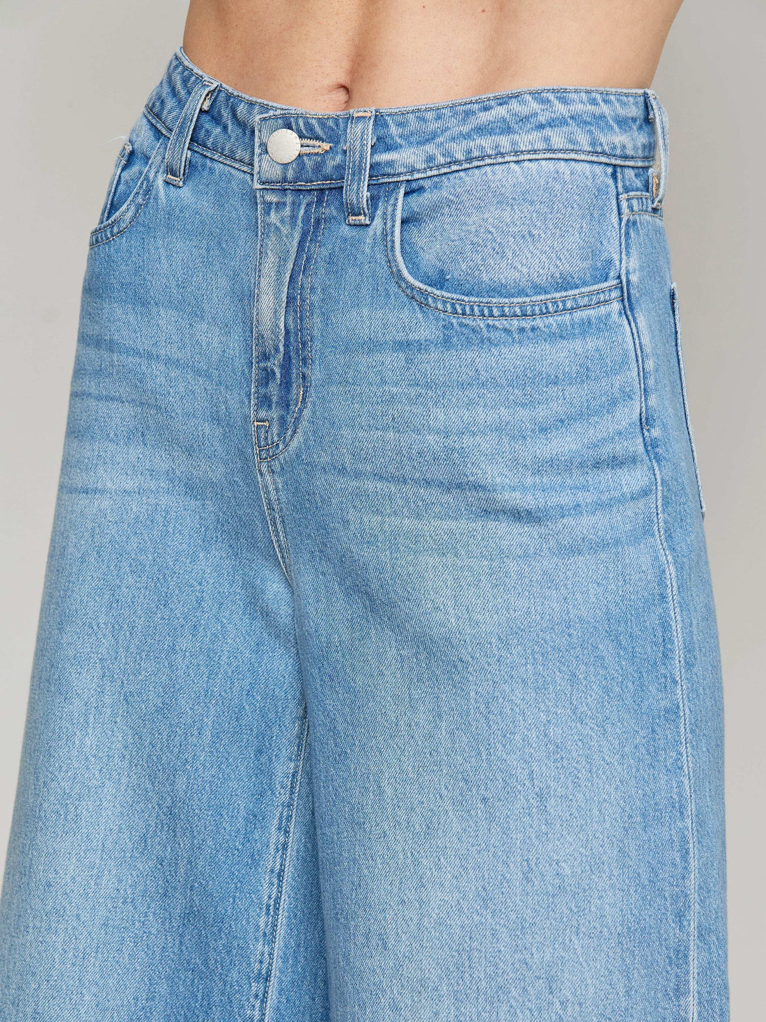 Quincy Wide-Leg Jean